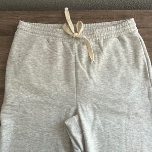 Womens Madewell Sweatpants. Sized small. Brand new tags on